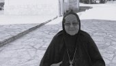 LITURGIJA I OPELO: Za upokojenu mati Teodoru igumaniju manastira Gračanica