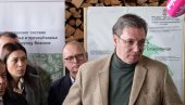VUČIĆ JASNO NA PITANJE O TROŠKOVIMA OBILASKA SRBIJE: Ne izlazim iz okvira budžeta koji je 40 odsto niži od Tadićevog