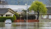 HAOS U KALIFORNIJI: Zbog poplava i izlivanja reke evakuisano više od 1.500 ljudi