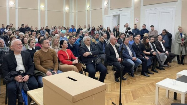 ХУМАНИТАРНА ПРЕДСТАВА: У Културном центру у Шапцу