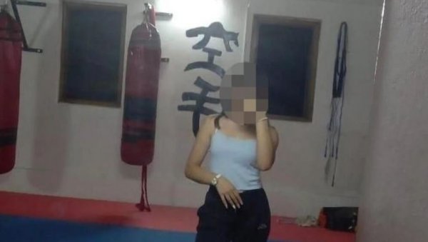 МАЛОЛЕТНИЦИ ОДРЕЂЕНО ЗАДРЖАВАЊЕ: Ово је тинејџерка (17) која се сумњичи да је помагала убицама Ескобара у Рушњу (ФОТО)