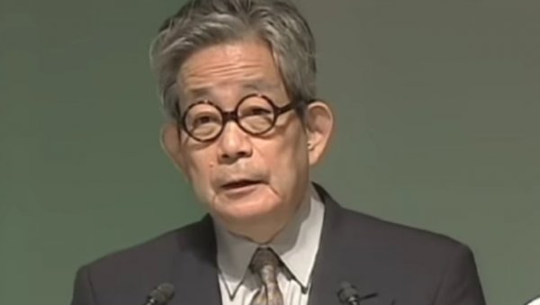 ПРЕМИНУО КЕНЗАБУРО ОЕ: Одлазак јапанског књижевника и нобеловца