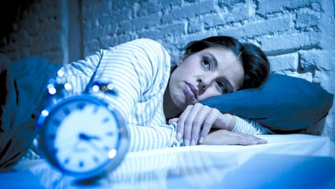 „NOĆNE PTICE“ ŽIVE KRAĆE: Kasno odlaženje u krevet nije glavni krivac - Studija otkrila koji faktori utiču na životni vek