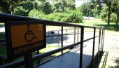 BESPLATNO POSTAVLJAJU RAMPE: JP Gradsko stambeno i ove godine nastavljaju akciju Beograd bez barijera