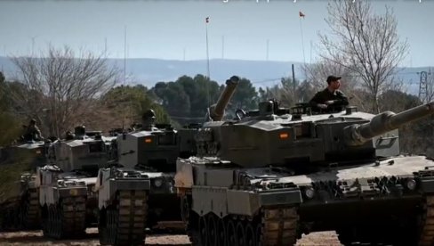 UKRAJINSKI TENKISTI NA OBUCI U ŠPANIJI: U Saragosi se pripremaju za korišćenje tenkova leopard 2A4 (FOTO)