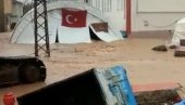 BUJICA NOSI SVE PRED SOBOM, NESTALO NAJMANJE DEVETORO LJUDI: Poplave u Turskoj na razorenom području, ima mrtvih (VIDEO)