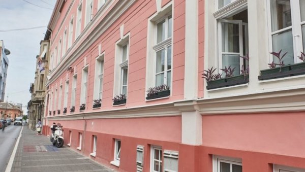 ЈУБИЛАРНО ТАКМИЧЕЊЕ СРЕДЊОШКОЛАЦА У БЕСЕДНИШТВУ: У гимназији Светозар Марковић у Новом Саду