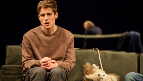 СИН ГОСТУЈЕ, ОТАЦ СЕ ПРИПРЕМА: Два комада Флоријана Зелера на сцени Атељеа 212