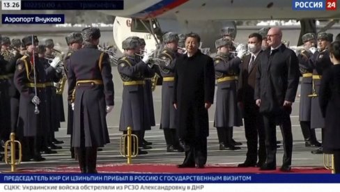 SIJEVA PORUKA NAKON SLETANJA U MOSKVU: Rusija i Kina su stvorile novi model međudržavnih odnosa (FOTO/VIDEO)