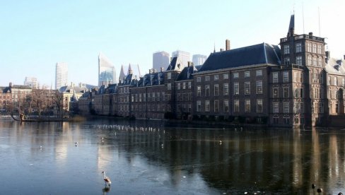 PRIMILI SUMNJIV PAKET: Zbog lažne uzbune evakuisan deo holandskog parlamenta