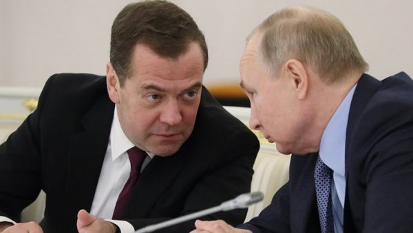 ХАПШЕЊЕ ПУТИНА ЗНАЧИЛО БИ ОБЈАВУ РАТА РУСИЈИ: Медведев запретио - У том случају наше ракете би летеле у Бундестаг