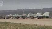 МИГОВИ ОДЛЕТЕЛИ ЗА УКРАЈИНУ: Словаци послали Украјинцима четири од планираних 16 ловаца МиГ-29 (ВИДЕО)