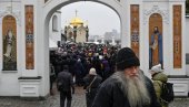 UPC: Zatišje u Kijevsko-Pečerskoj lavri, provokatori napustili njenu teritoriju