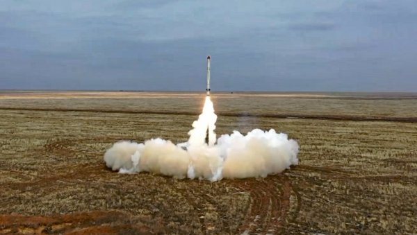 КИНА ЈАЧА НУКЛЕАРНУ ОДБРАНУ: Успешан тест противбалистичке ракете забринуо САД и Индију