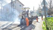 SREĐIVANJE ULICE U ŽELEZNIKU: Putari rekonstruišu Ulicu Milorada Ćirića