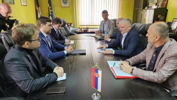 ЉУДИ СУ НАЈВЕЋИ КАПИТАЛ И РЕСУРС СРБИЈЕ: Министар Един Ђерлек у Прибоју - Влада ће убрзо усвојити Програм о подстицању регионалног раста
