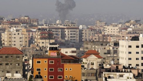 IZRAELCI GAĐALI CILJEVE U POJASU GAZE: Sukob u džamiji Al Aksa izazvao talas nasilja (FOTO)