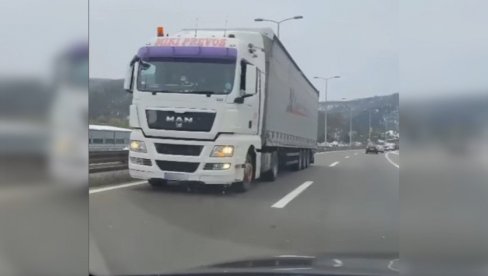 POTPUNO LUDILO NA PUTU KOD BUBANJ POTOKA: Zbog vozača kamiona mogla da se dogodi tragedija, vozači u strahu snimali (VIDEO)