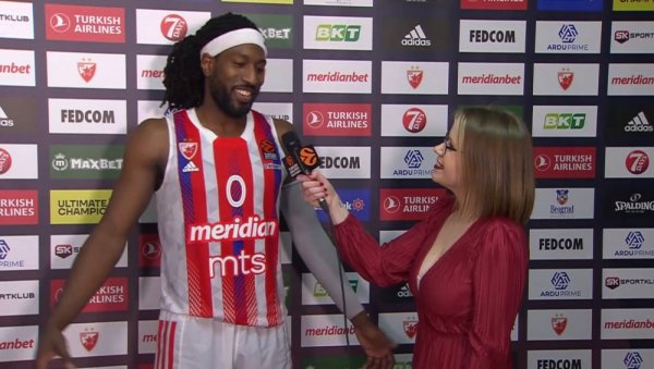 И НОВИНАРКА ОСТАЛА ЗАТЕЧЕНА: Џон Холанд разбио лидера Евролиге, па причао како је то кад те остави девојка