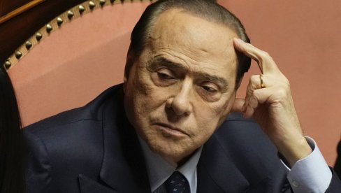 ТУЖНЕ ВЕСТИ ИЗ ИТАЛИЈЕ: Силвио Берлускони поново завршио у болници