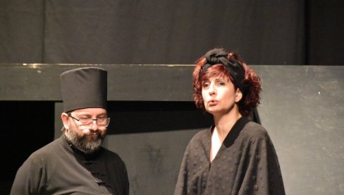 PLACEBO GOSTUJE U TEATRU VUK: Narodno pozorište Priština dolazi na beogradsku scenu s predstavom u režiji Isidore Goncić