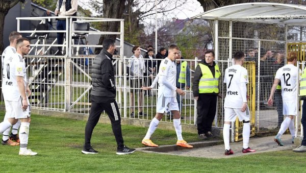 САОПШТЕЊЕ ФСС И ЧУКАРИЧКОГ Брђани могли да добију за зеленим столом, али...