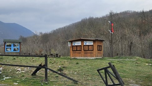 LOPOVI ODNELI SOLARNE PANELE: Obijen turistički info centar u Prijepolju