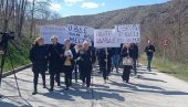 OVDE VAM NIJE MESTO, IDITE ODAVDE Protestna šetnja Srba na KiM i potpisivanje peticije za povlačenje ROSU sa severa (FOTO, VIDEO)