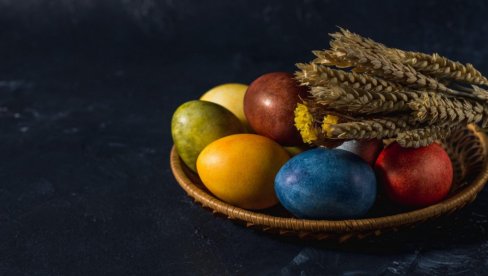 СТАВ ЦРКВЕ: Фарбају ли се јаја ако је у породици неко умро у истој години