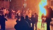 UZAVRELO U PRESTONICI BRETANJE: U Renu zapalili policijsku prefekturu