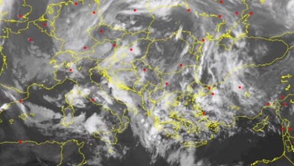 ЈОШ УВЕК НИШТА ОД РАЗВЕДРАВАЊА: Наредних дана над Србијом ће кружити овај циклон