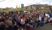 MOLIMO GOSPODA DA POŠALJE MIR NA KOSOVO I METOHIJU Deca iz Leška poslala radosnu poruku za Vaskrs svima širom sveta (VIDEO)