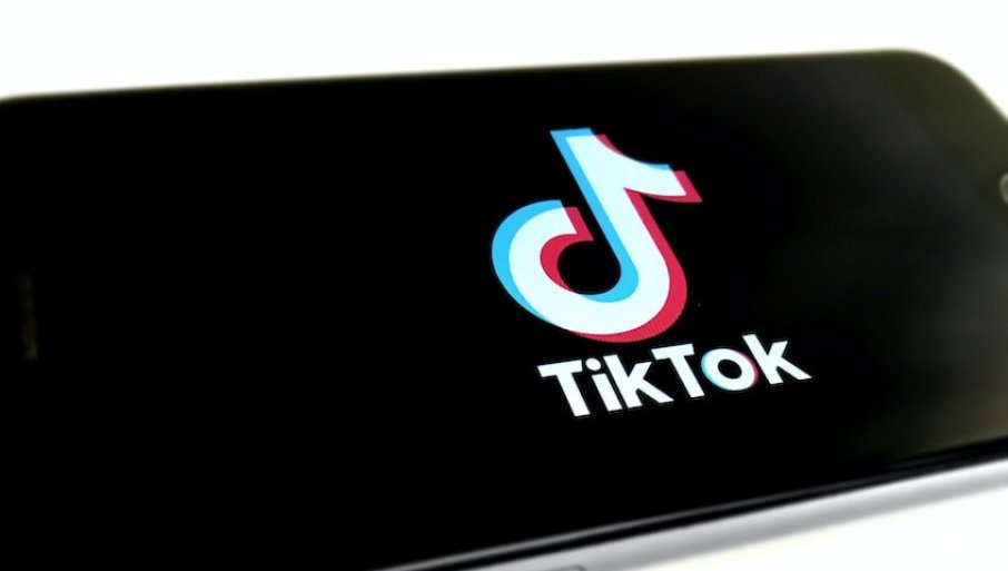 PREOKRET U BELOJ KUĆI: Bajden zabranjuje tiktok ali…