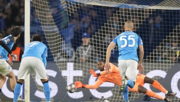 БРУКА НАПОЛИЈА: Шампион Италије поражен на свом терену од екипе која је до овог меча постигла само четири гола у Серији А