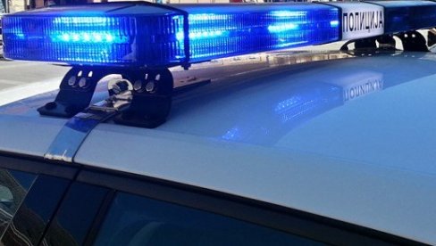 ПРОНАШЛИ ПУШКУ И МУНИЦИЈУ: Полиција у Сремској Митровици ухапсила мушкарца (60)
