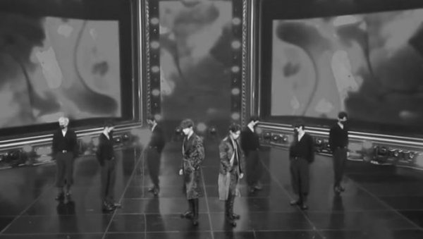 ИМАО ЈЕ САМО 29 ГОДИНА: Славни певач пронађен мртав у стану