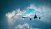 DRAMA NA NEBU: Boing 737-800 morao hitno da sleti