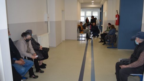 BESPLATNO ZA SVE GRAĐANE: Prvi krug specijalističkih pregleda u Svilajncu (FOTO)