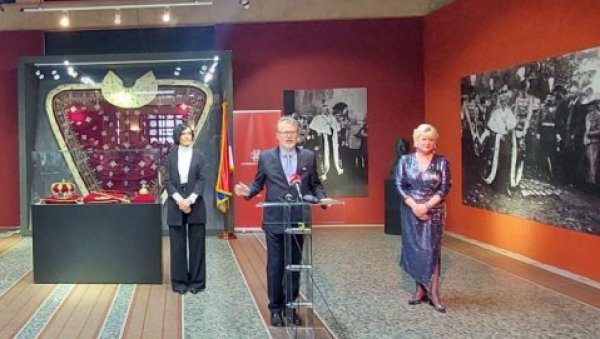 НА ЛЕЂИМА ДИВОВА ИЗ ПРОШЛОСТИ: У ИМС отворема изложба Чекајући сталну поставку