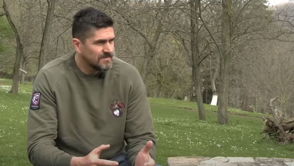 АМЕРИ У ШОКУ: Српски монах им открио како је Дарко Миличић успео, а он - зашто се одрекао кошарке, купио 10.000 риба и нокаутирао коња