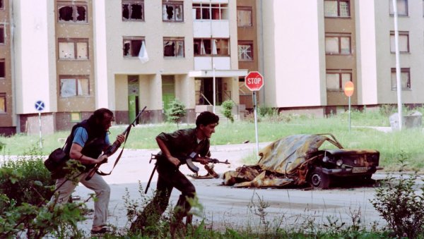 ПУЦЊИ НА ИЛИЏИ  НАЈАВИЛИ ЕТНИЧКО ЧИШЋЕЊЕ СРБА: Сутра је 31 година од напада муслиманских снага у Сарајеву, којим су почела ратна страдања