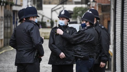 VIŠE POLICIJE NA BRITANSKIM ULICAMA: Vlada zaposlila 20.000 novih pripadnika organa reda