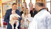 „DANAS SAM SREĆAN I PONOSAN JER SAM KRSTIO MARIJU“ Milorad Dodik ne krije radost (FOTO)