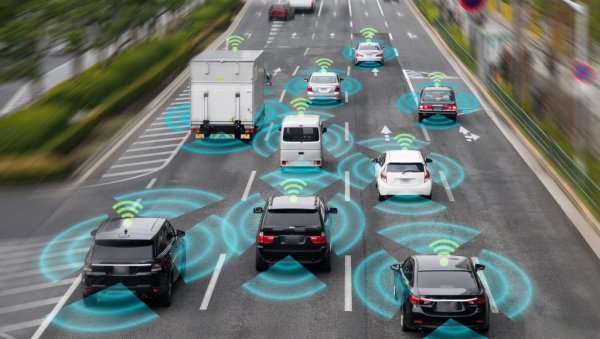 АУТО-ПУТЕВИ ПАМЕТНИЈИ  ОД ВОЗАЧА: Моравски коридор биће први код нас који ће моћи да командује најсавременијим аутомобилима