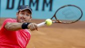 SRPSKO ČUDO: Dušan Lajović nastavlja da gazi sve redom, pred Ducijem pao i član Top 10 ATP liste!