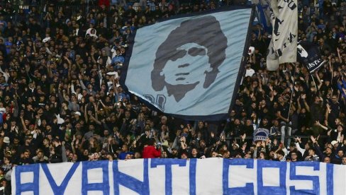MARADONA RASPRODAT: Napoli čak i ne igra u Napulju a na stadionu neće imati gde igla da padne