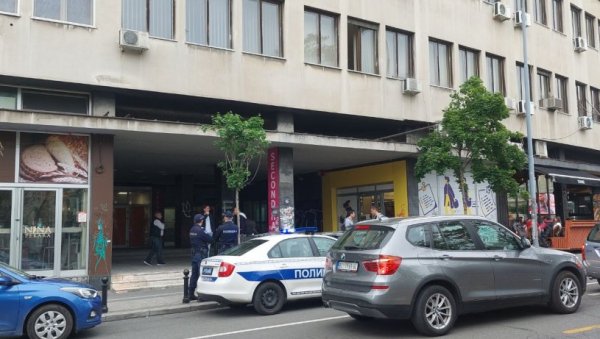 ТОКОМ ПУЦЊАВЕ ПРОМЕНИО НЕКОЛИКО ОКВИРА: Пиштољ узео од оца - у току претрес стана