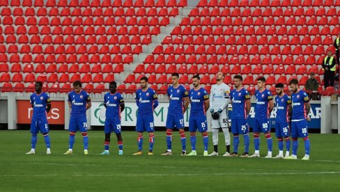 UMALO SENZACIJA: Zvezda jedva prošla u polufinale Kupa, penali obradovali crveno-bele