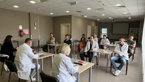 Бијељинска болница добила девет нових специјалиста и супспецијалиста