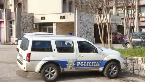 ШЕСТ ОСОБА У ХЕРЦЕГ НОВОМ ЛИШЕНО СЛОБОДЕ: Осумњичени за производњу и промет опојних дрога